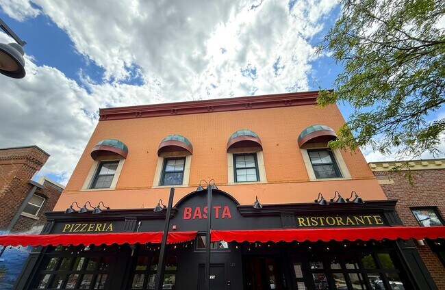 Foto del edificio - 123 Iowa Ave