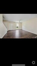 Building Photo - 1757 Boulevard De Province