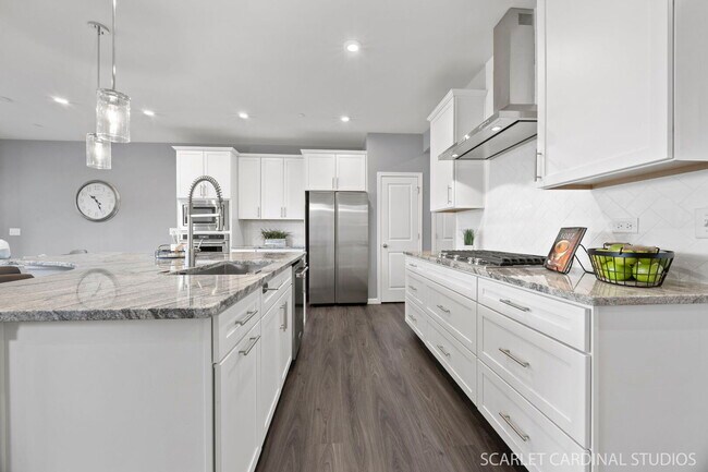 Building Photo - 2230 Weatherbee Ln