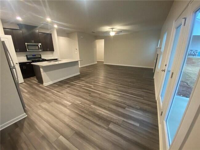 Foto del edificio - 5836 Hackberry Ln