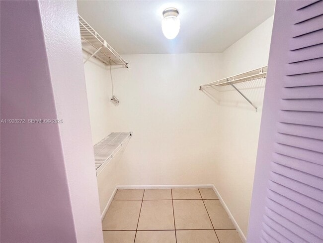 Foto del edificio - 7801 S Colony Cir