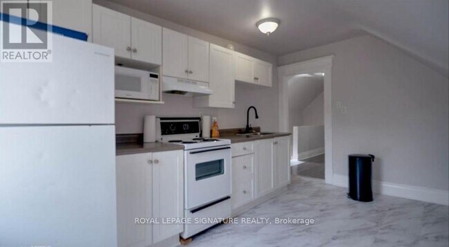 Photo du bâtiment - 853 Fraser St