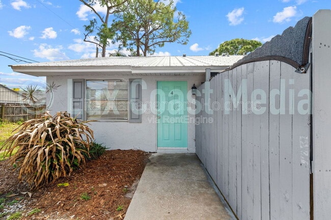 Building Photo - 1497 40th Ave