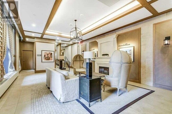 Photo du bâtiment - 830-830 Lawrence Ave W