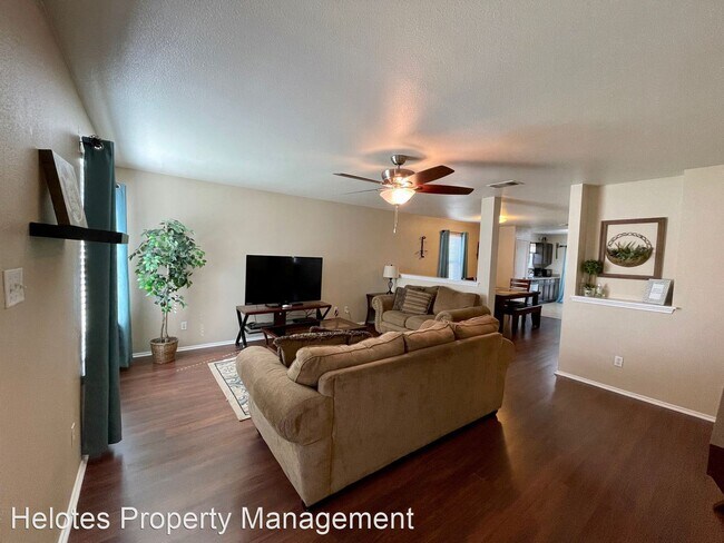 Building Photo - 3 br, 2 bath House - 8711 Shaenwest