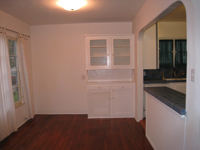 dinning room - 1253 26th St