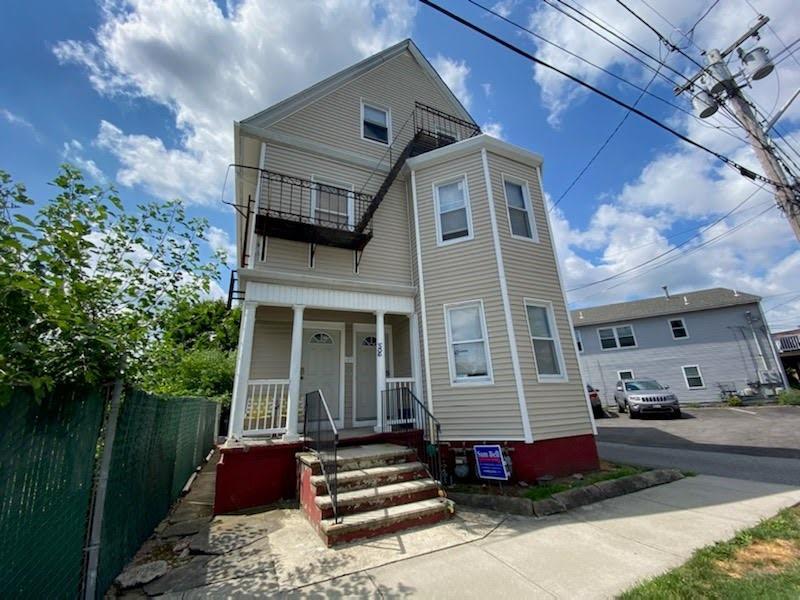 Primary Photo - 506 Washington St