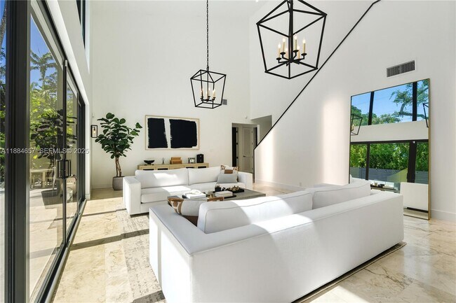 Foto del edificio - 3782 El Prado Blvd