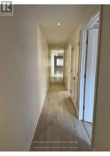 Building Photo - 1929 Avenue Rd