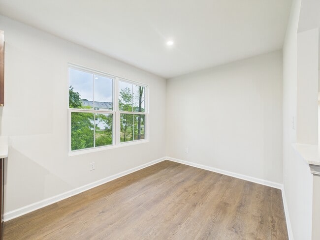 Building Photo - 6137 Carrick Bnd Ct