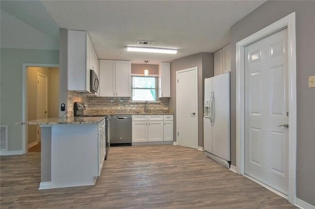 Building Photo - 66 Cypress Meadow Loop