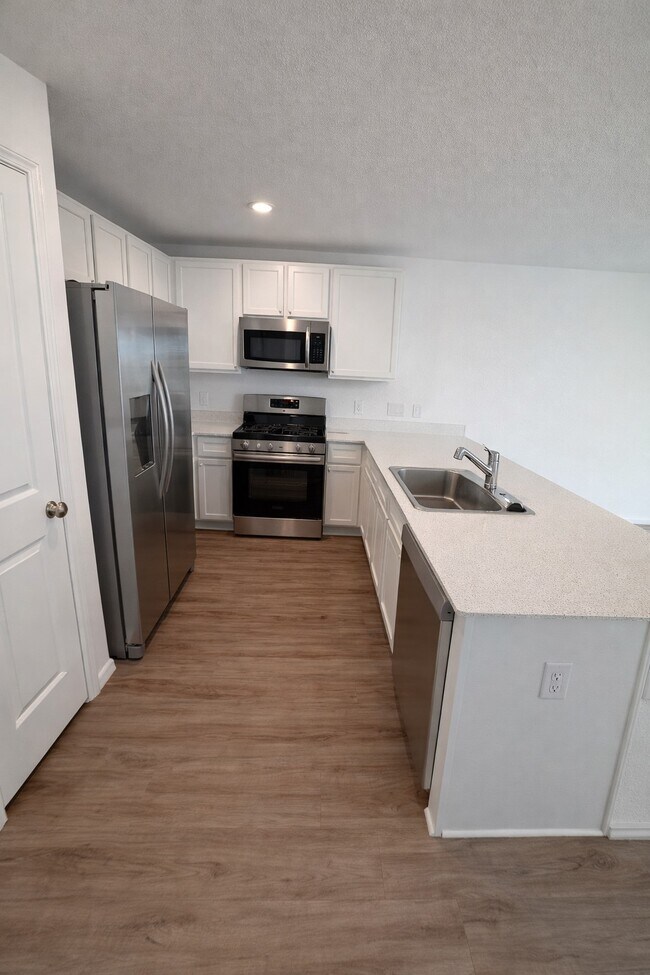 Foto del edificio - 1315 Millers Pass Dr