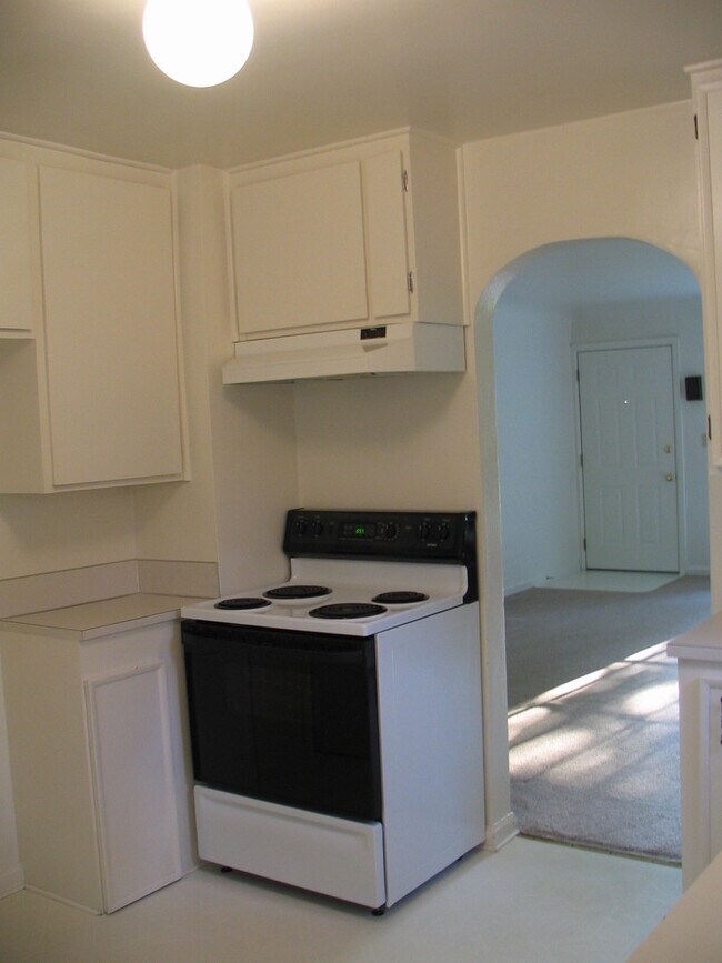 Foto del edificio - Charming 3 bedroom, 2 bathroom Home by the Foothills and Close to Downtown Boise