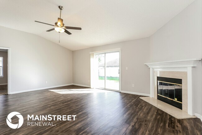 Foto del edificio - 3757 Woodbriar Dr