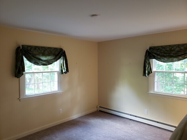 Foto del edificio - 6 Woodbrook Dr