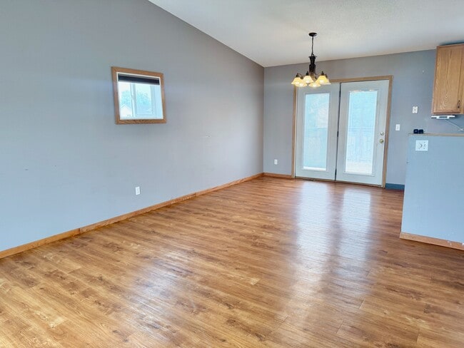Building Photo - 5141 7th Ln S