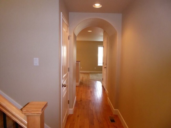 Foto del edificio - 3 br, 2.5 bath House - 20254 NW Ellie Lane