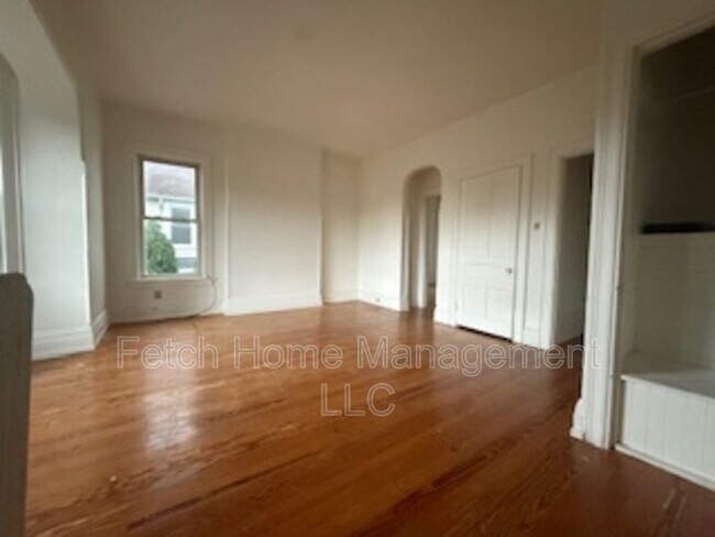 Foto del edificio - 436 Linden Ave