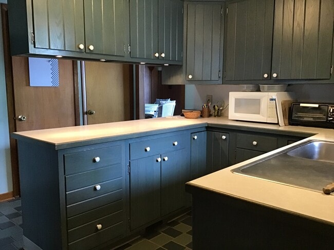 Woodmode kitchen cabinets - 5304 Lakeside Blvd