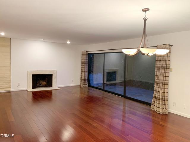 Building Photo - 625 S Orange Grove Blvd