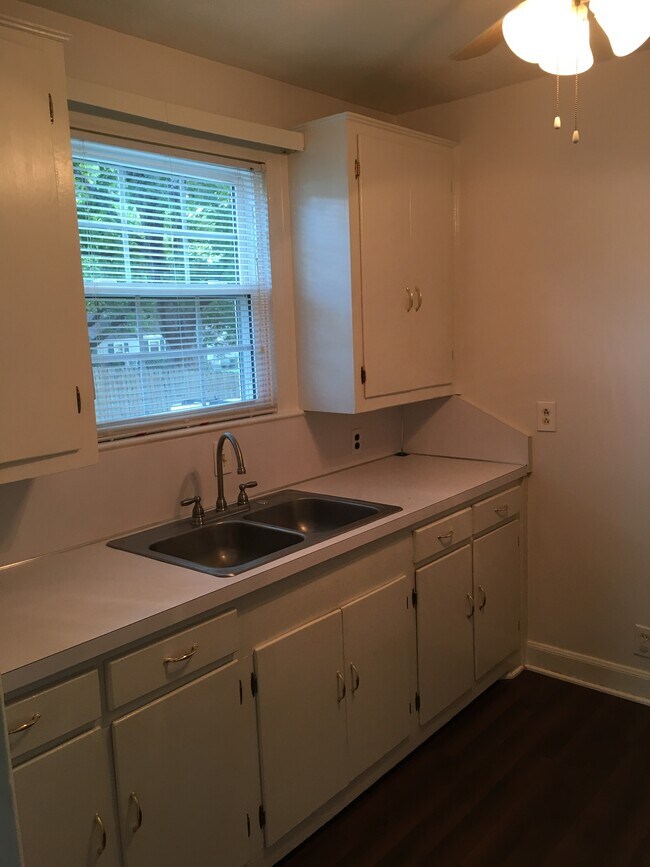 1310 Mars Drive, Nashville, TN 37217 House for Rent in Nashville, TN