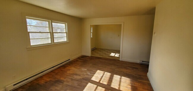 Foto del edificio - 3 Bedroom 1 Bathroom House