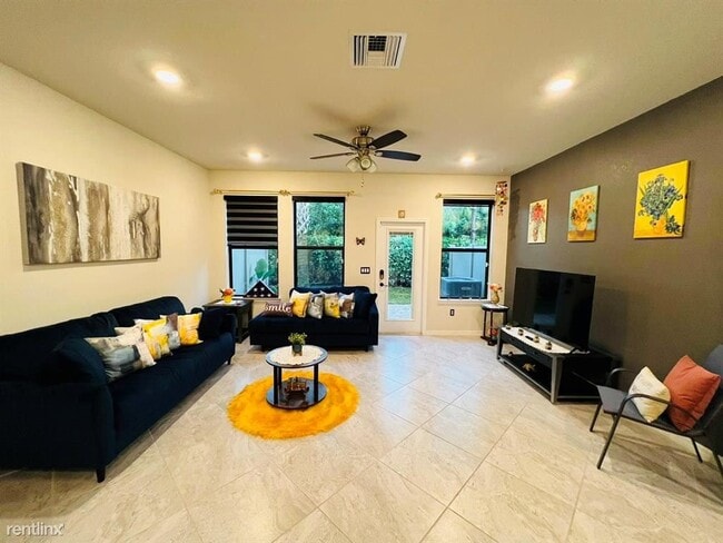 Foto del edificio - 3 br, 2.5 bath House - 2374 Post St