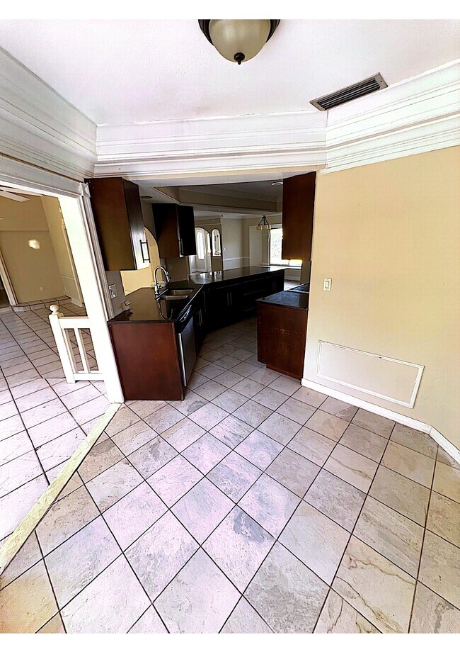 Foto del edificio - 1505 SE 36th St