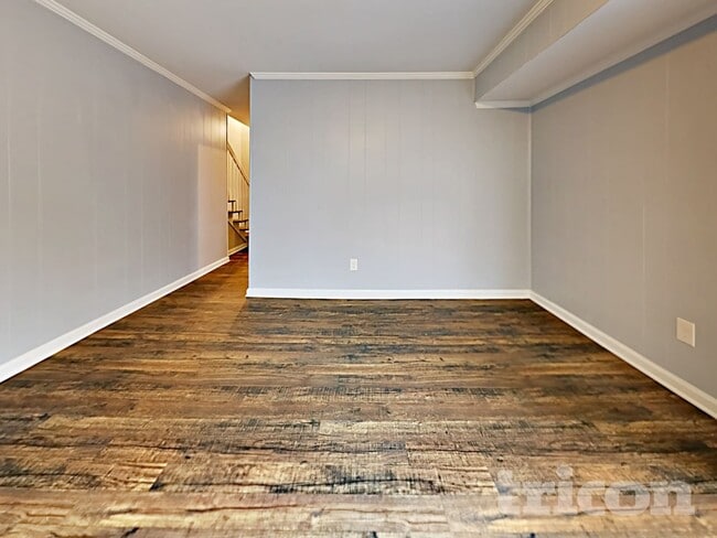 Building Photo - 6422 War Eagle Ln