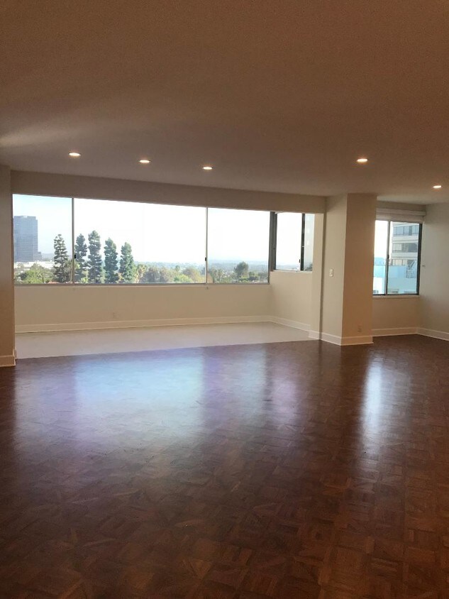 Foto principal - 865 Comstock Ave