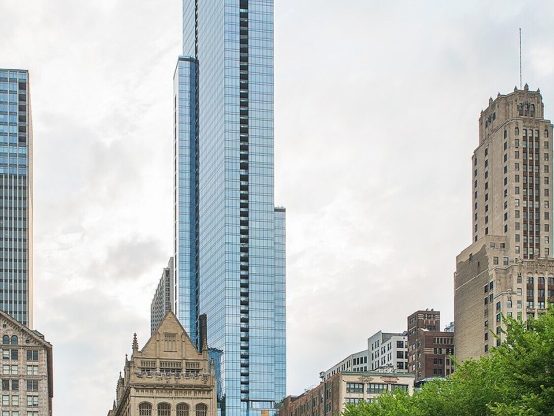 Primary Photo - 60 E Monroe St