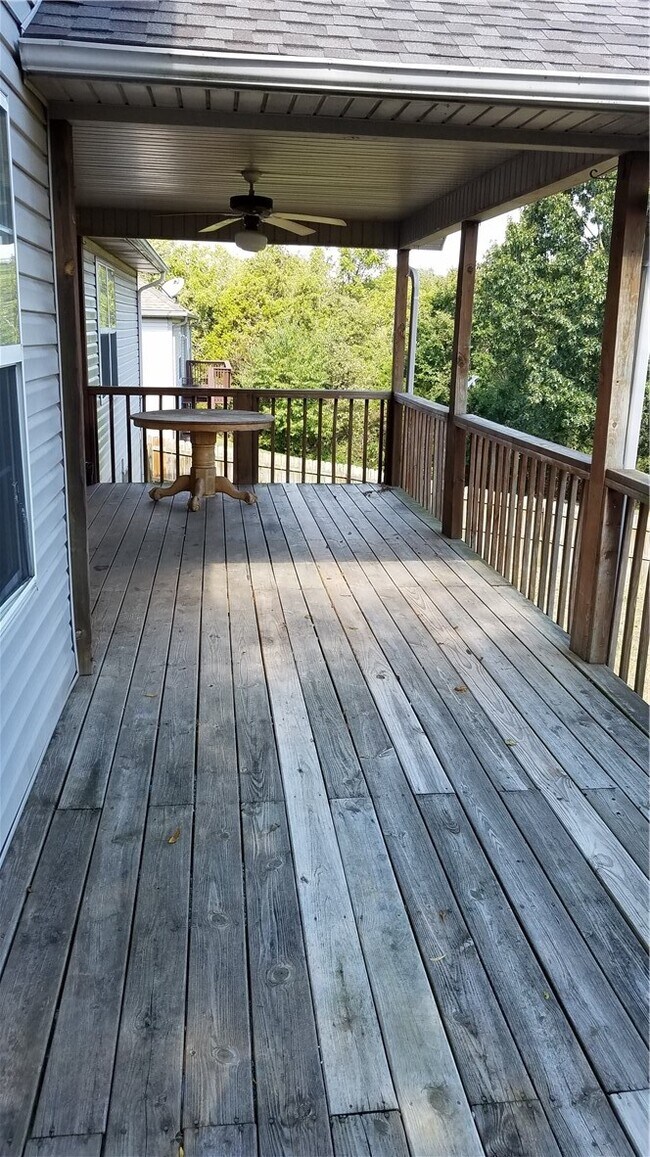Building Photo - 17 Slifer Dr