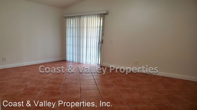 Building Photo - 3 br, 2 bath House - 824 Marcia Way
