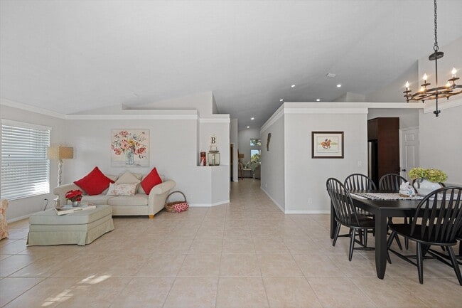 Photo - 1871 Corsica Dr House