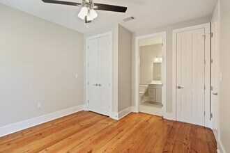 Building Photo - 2617 Carondelet St