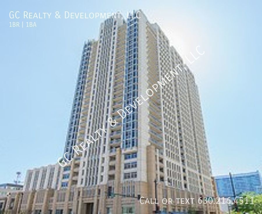Primary Photo - ***SOUTH LOOP LOCATION / NORTH CITY VIEWS ...