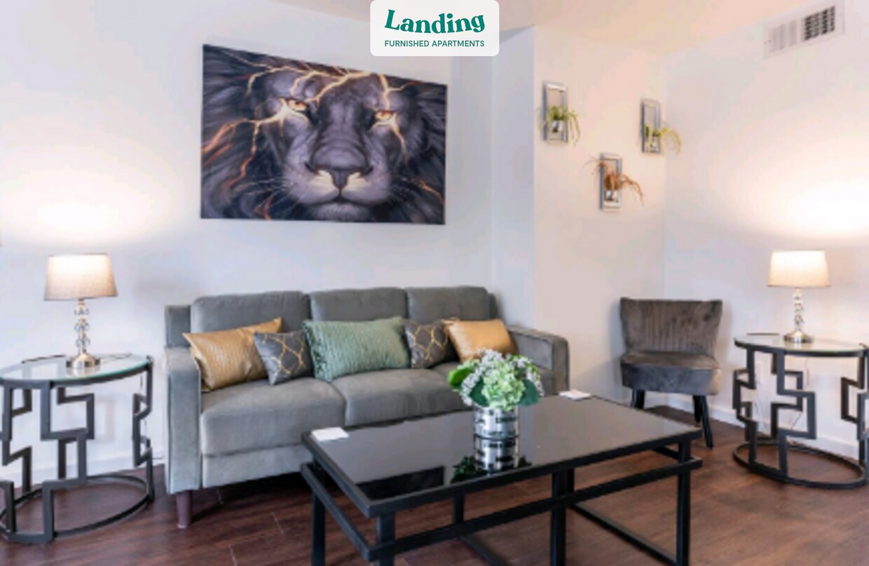 Foto principal - 940 Torero Ln