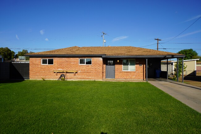 Building Photo - 3418 N 24th Ave