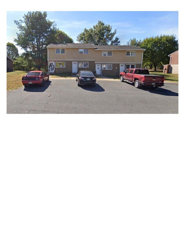 Primary Photo - 30 Brindle Dr