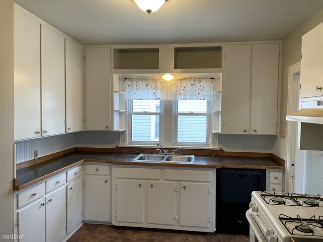 Foto del edificio - 3 br, 1 bath House - 1214 Forest Ave