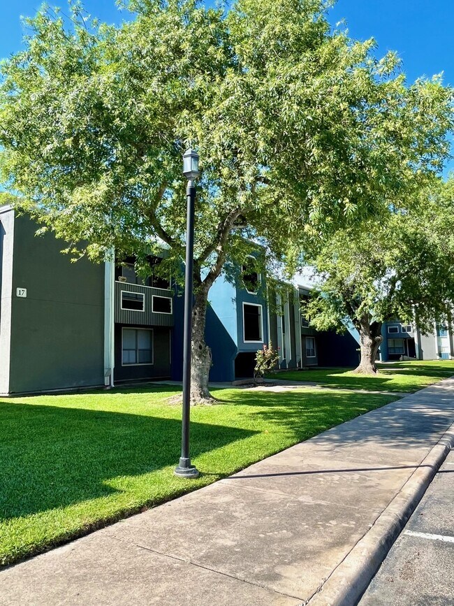 Foto del edificio - Aventine Apartments