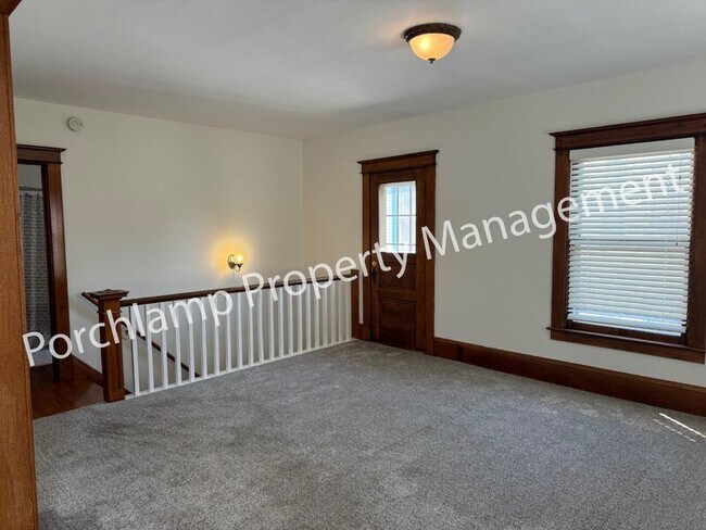 Foto del edificio - 553 Union Ave SE