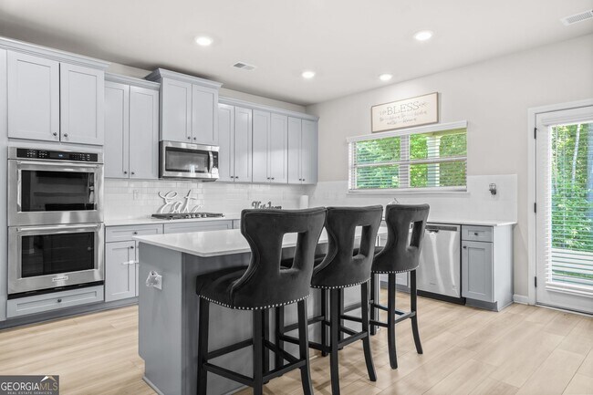 Foto del edificio - 361 Traditions Ln