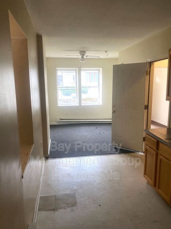 Foto del edificio - 6208 Morton St