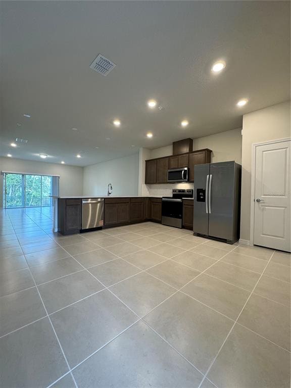 Building Photo - 105 Violet Vine Ln