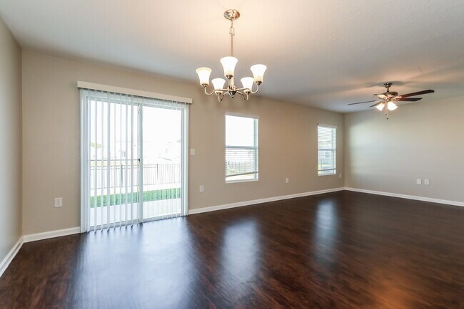 Foto del edificio - 3275 Canyon Falls Dr
