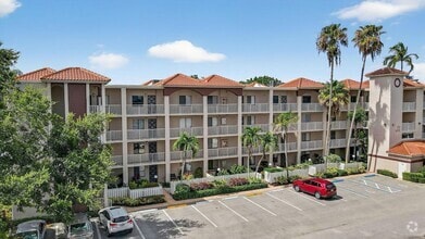 Building Photo - 6193 Pointe Regal Cir