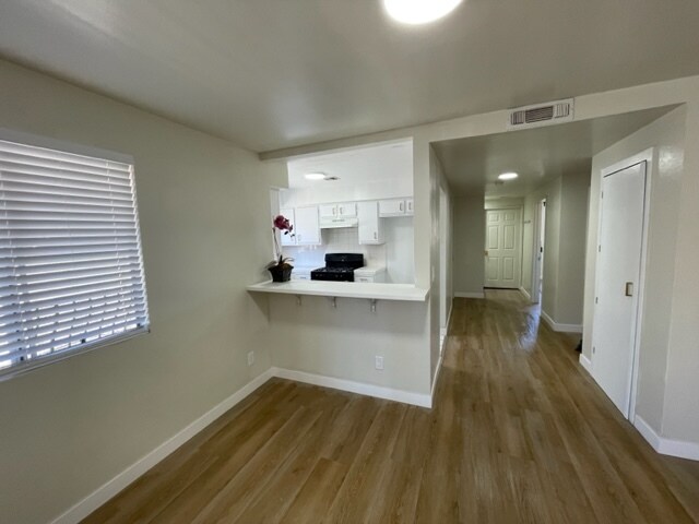 Foto del edificio - 16126 S Ainsworth St