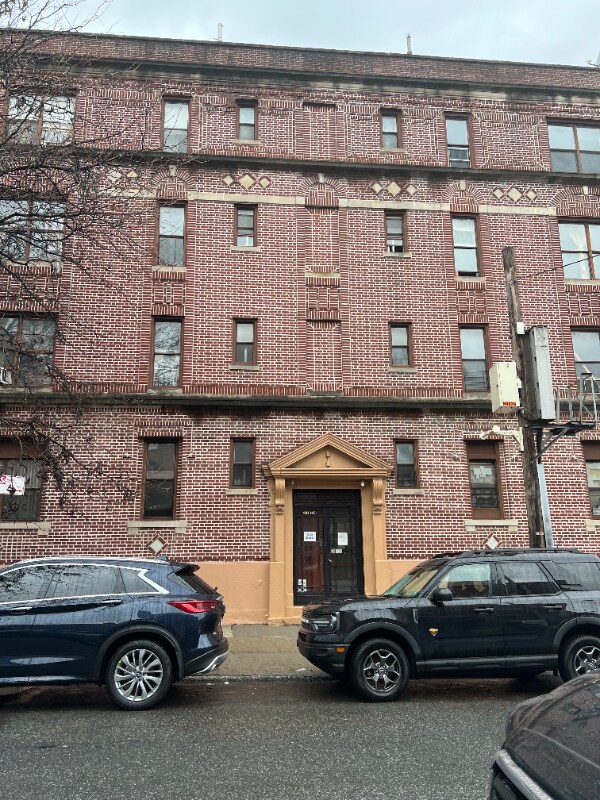 Building Photo - 31-04 32nd St