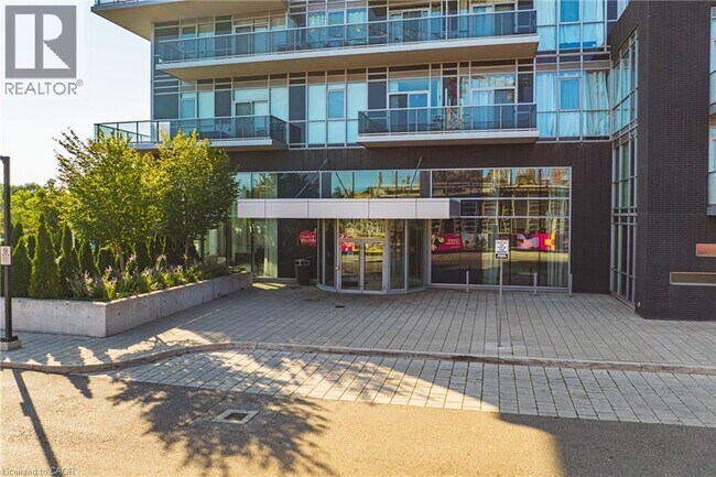 Photo du bâtiment - 2081 Fairview St